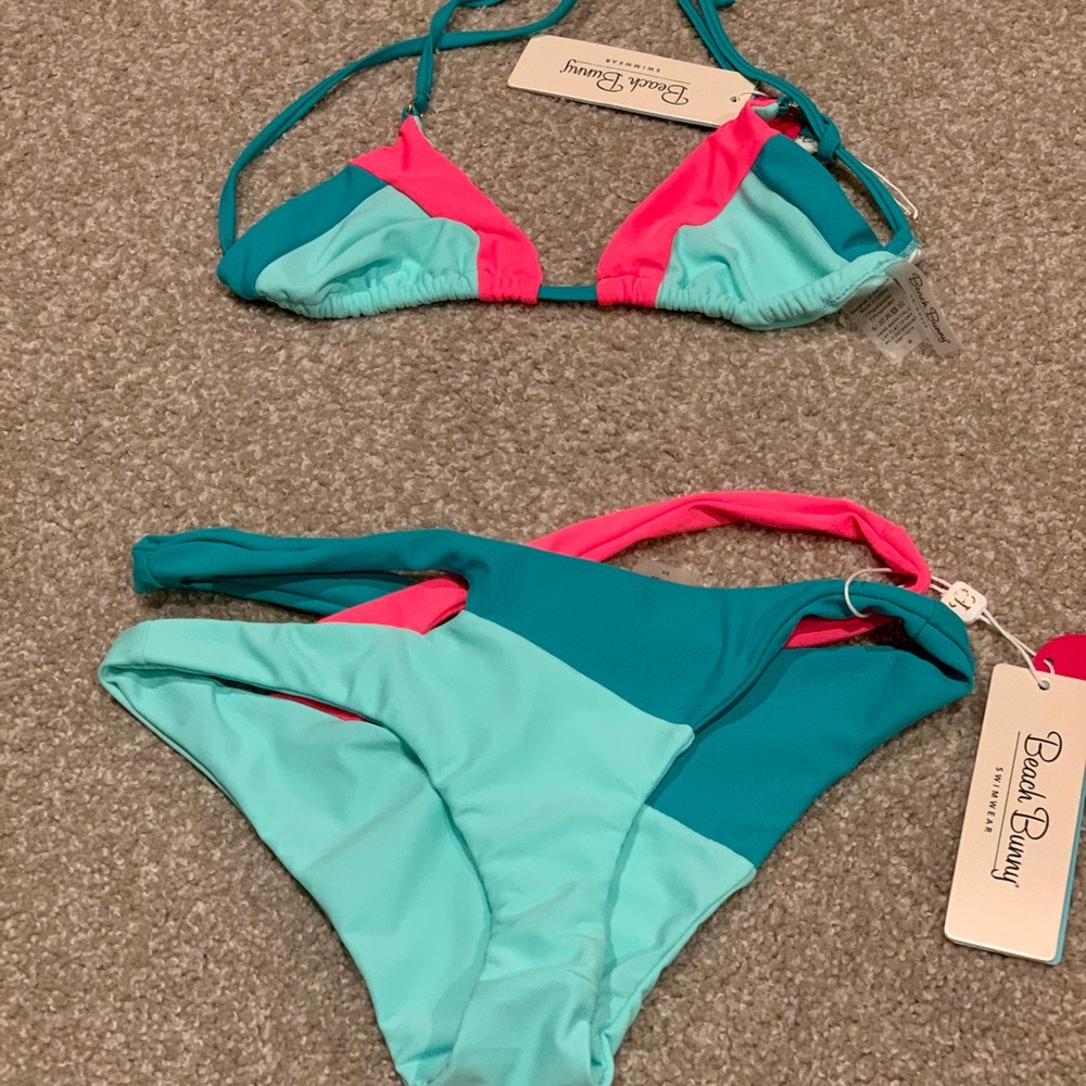 Beach bunny bikini - Picture 4 of 4